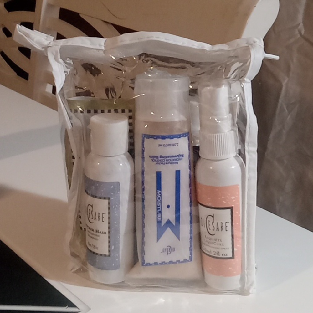 Travel Kit 13 pc Set. NWT